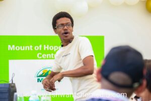 b5528195-02f2-4bcb-9439-f01f51096658